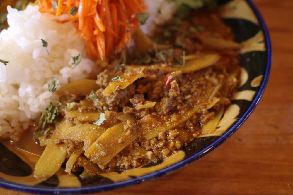 ごぼうキーマカレー
