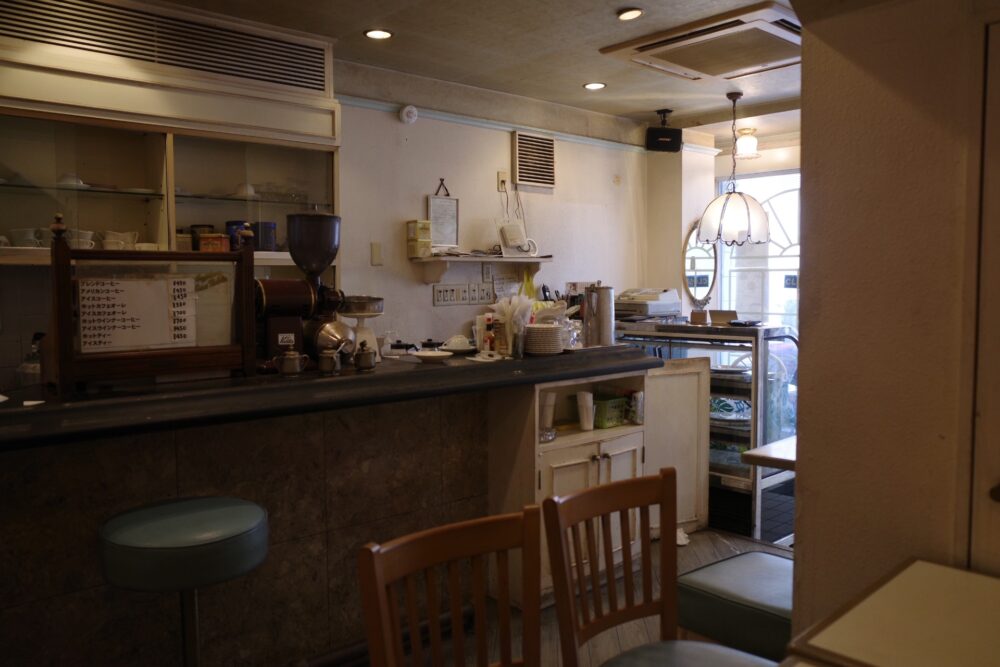 カフェ ドゥ レオさん店内