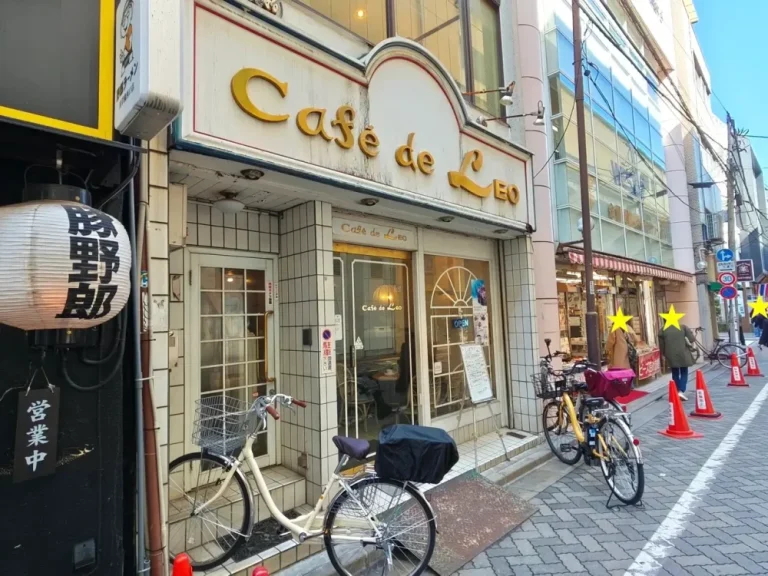 カフェ ドゥ レオさん外観