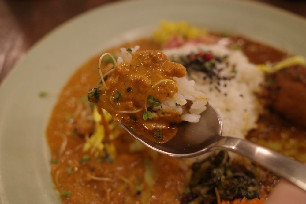 一口の濃厚えびカレー