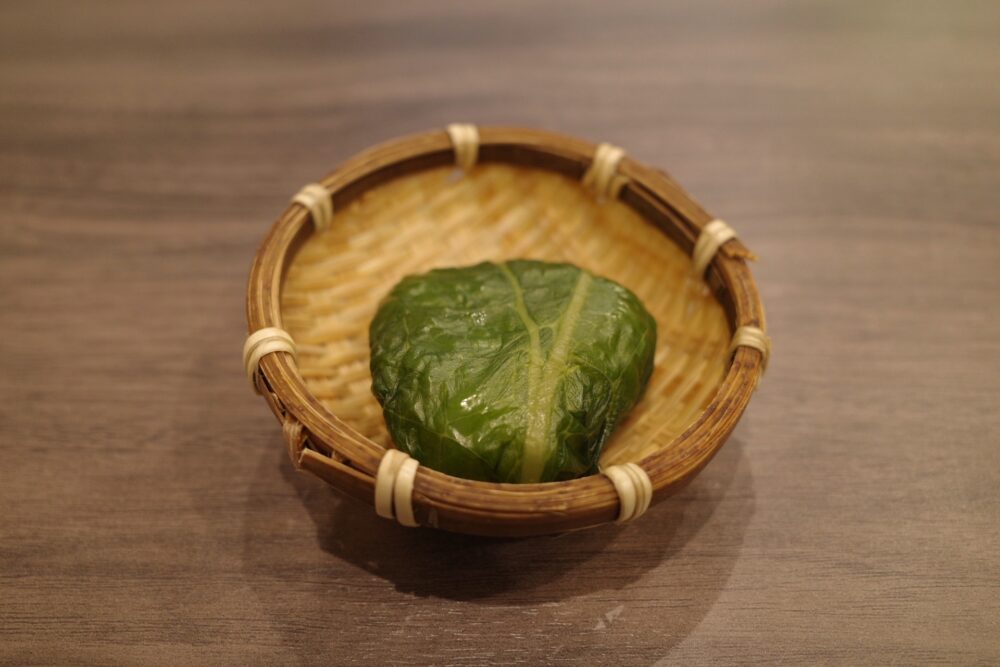 1個の高菜巻きおにぎり