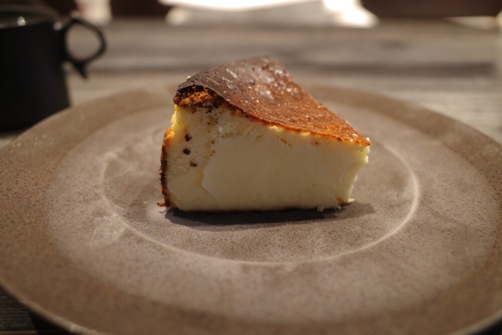 蜂蜜のバスクチーズケーキの形状