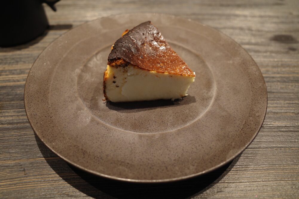 蜂蜜のバスクチーズケーキ