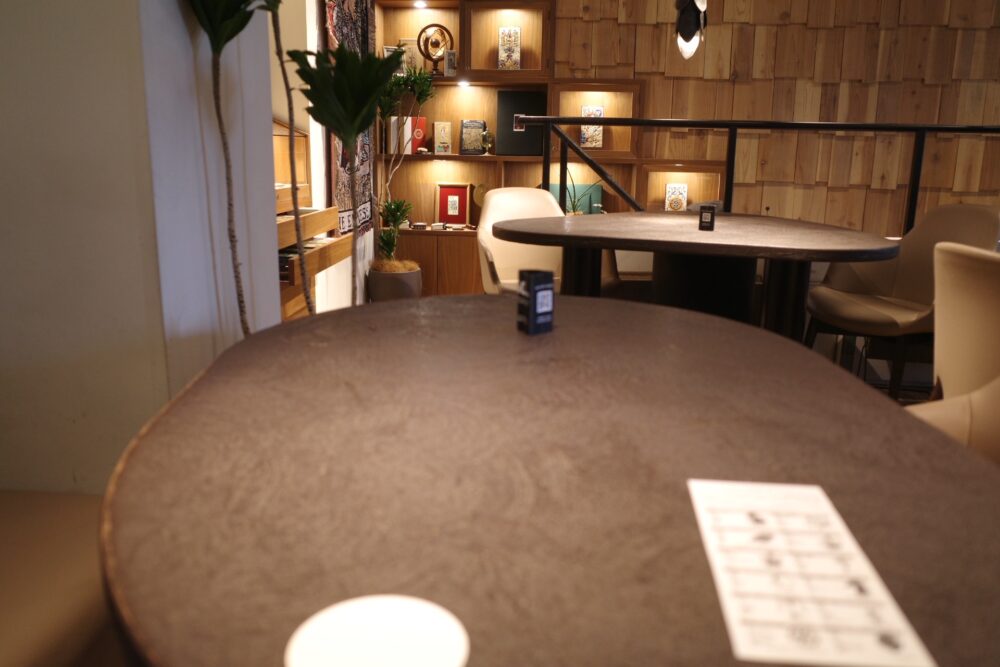 カフェタローさん店内