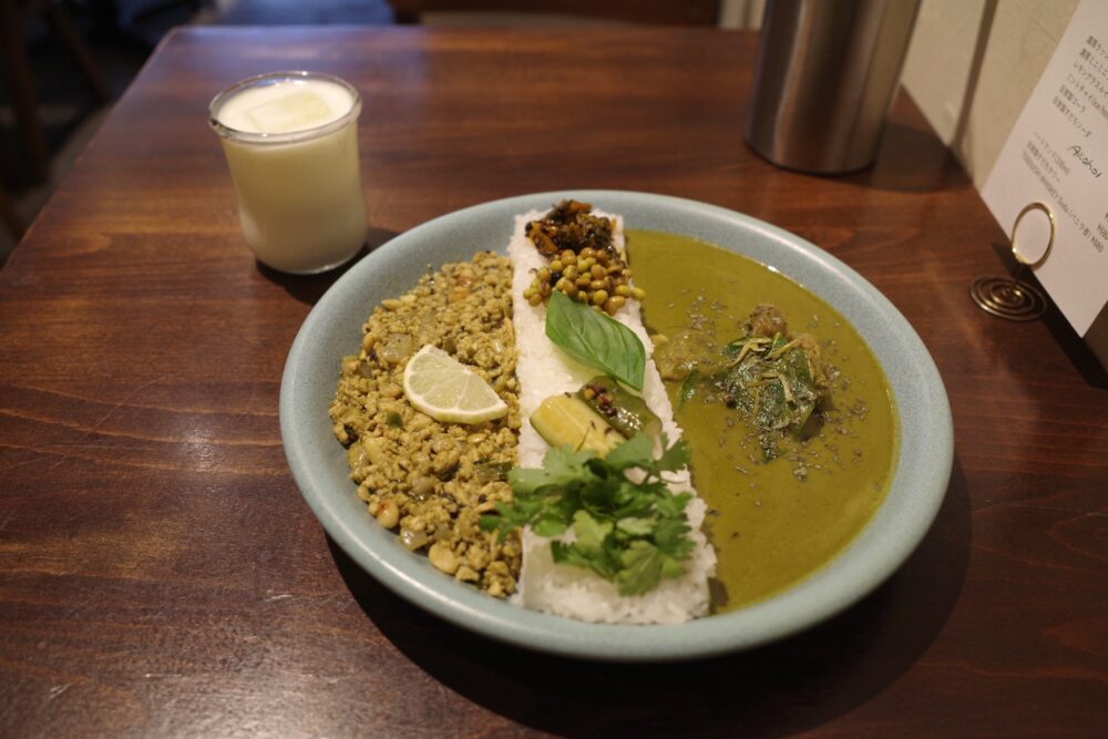 2種盛り＋濃厚ミニミニラッシー