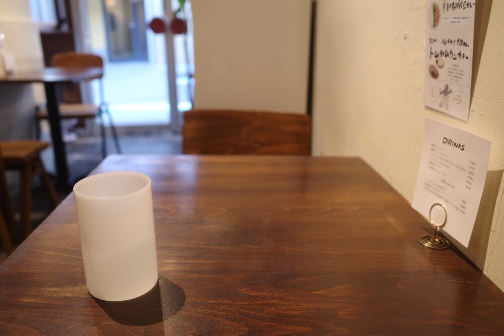 CURRY SHOP エイリアンズさんテーブル