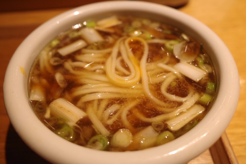 つけ汁につけた麺