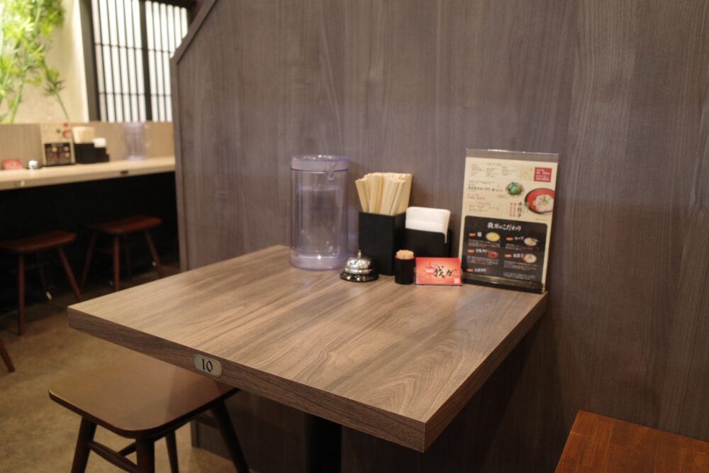 麺屋我ガさん店内