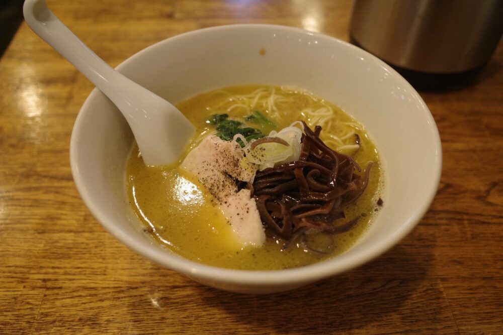 博多水炊き醤油らーめん