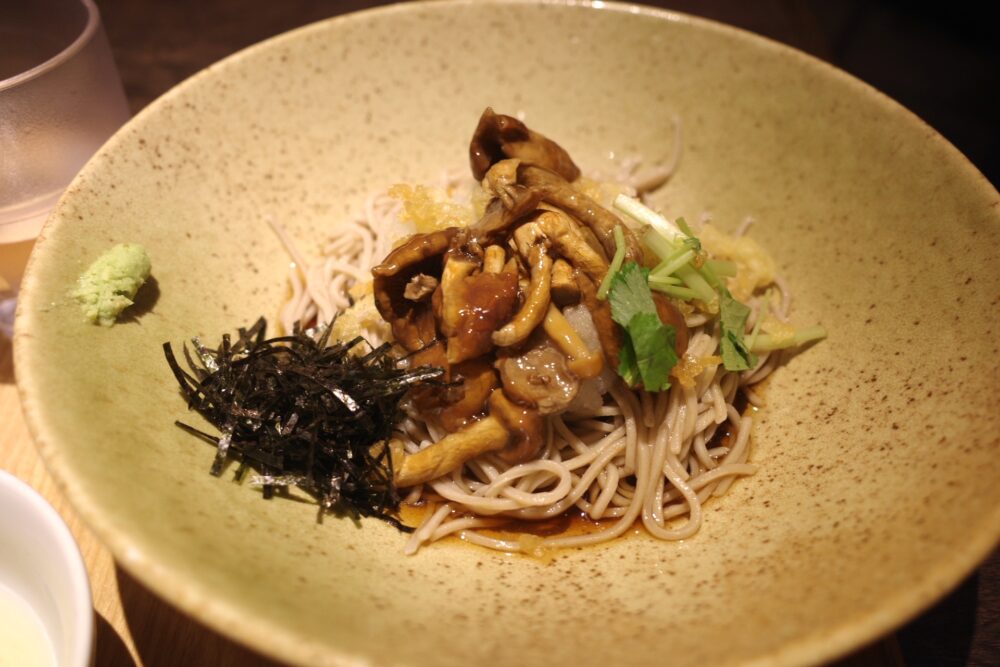 冷 なめこおろしそば