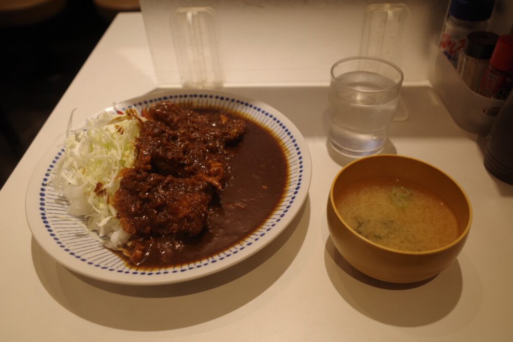 かつカレーセット