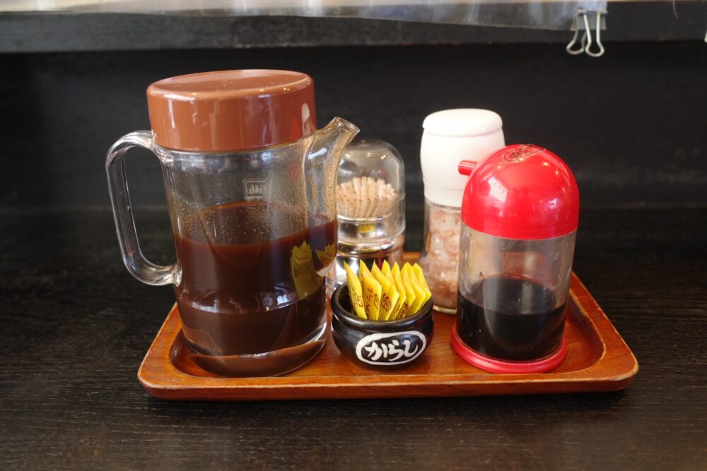 卓上の調味料