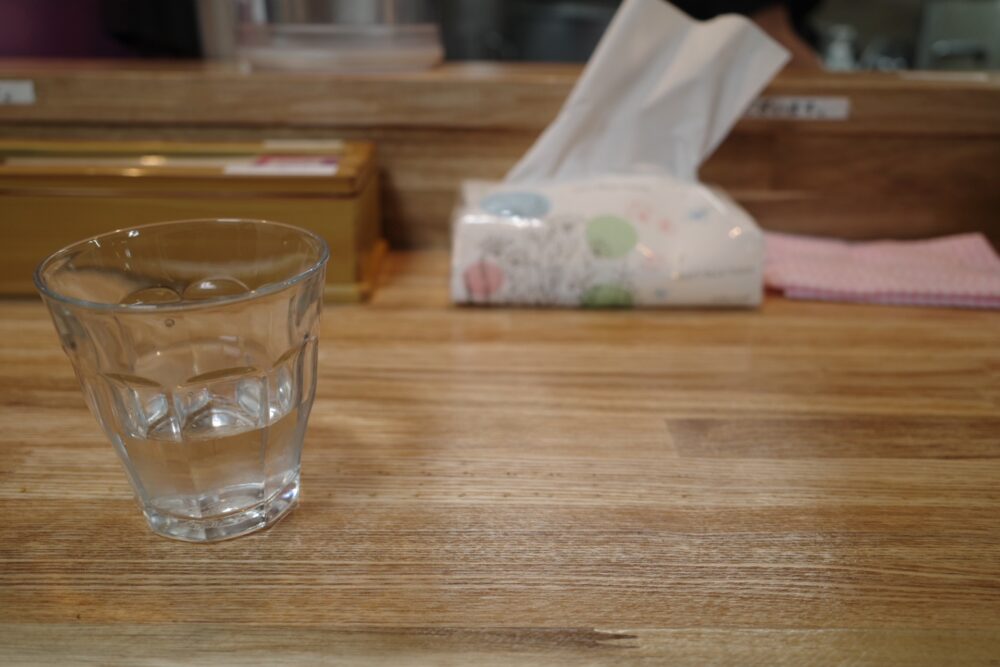 水