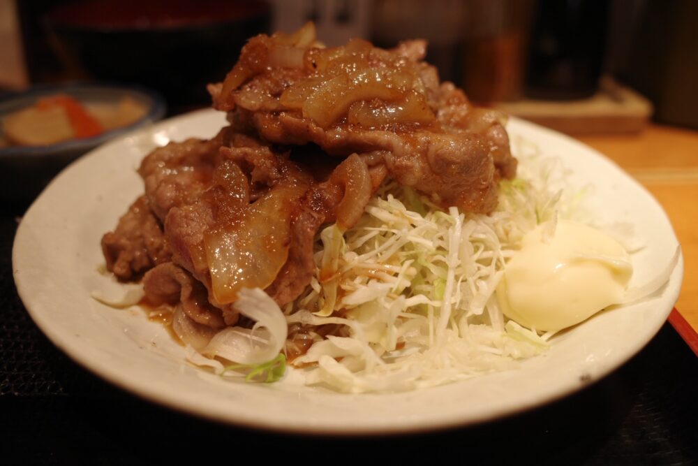 豚肩ロース生姜焼きの盛り具合