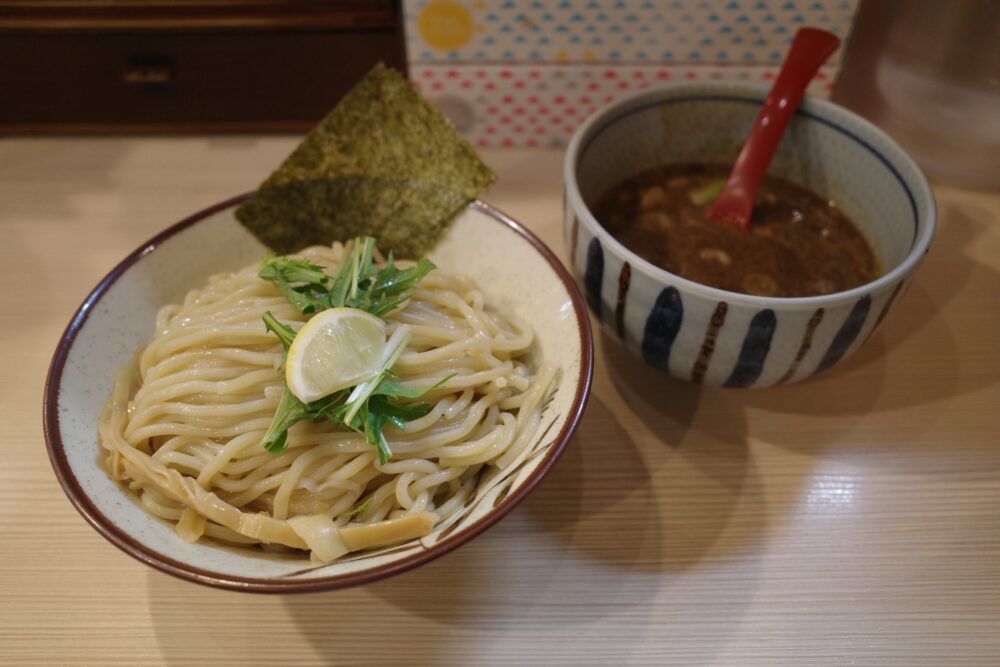 濃厚魚介つけ麺の大盛