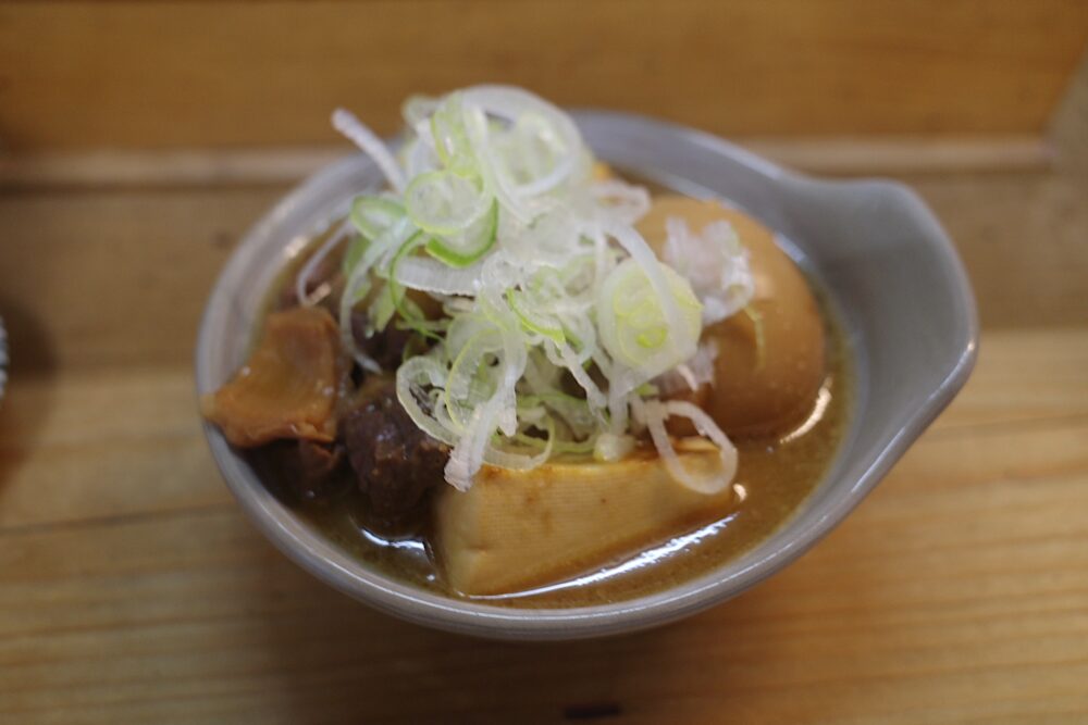 煮込み 玉子入り