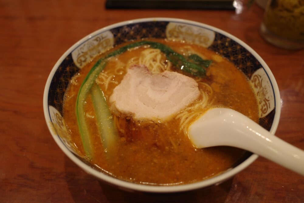 だんだんめん