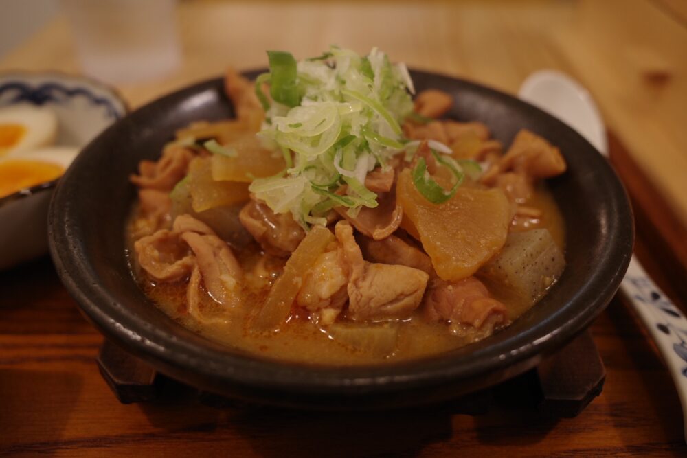 もつ煮込みの盛り具合