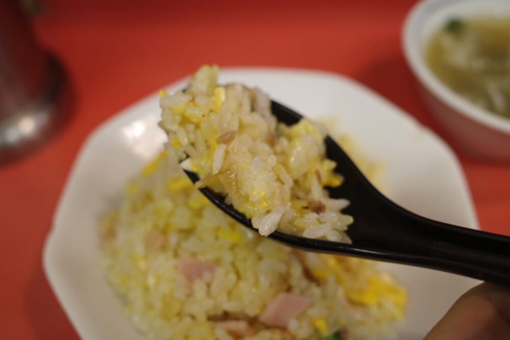 一口の半チャーハン
