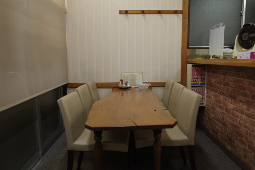 キッチンふじたさん店内