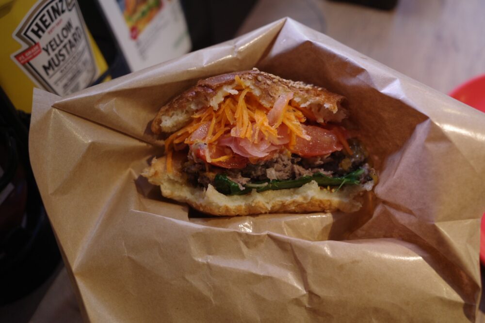 GROVEバーガーの断面