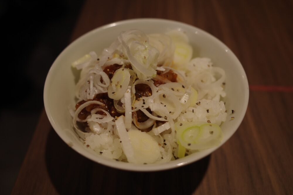 背脂辣油ライス